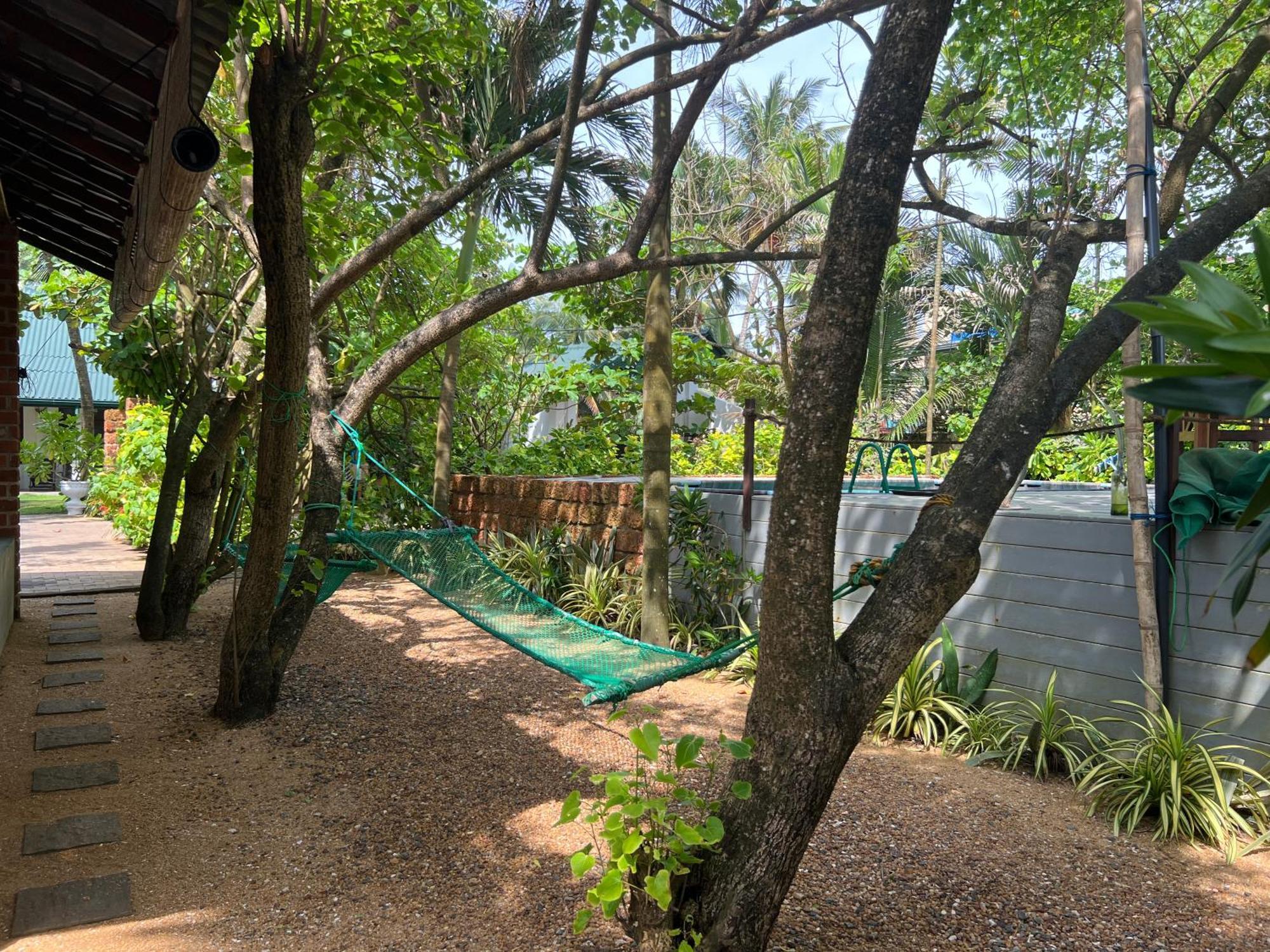 Lohas Beach Resort Villa Kalutara Buitenkant foto