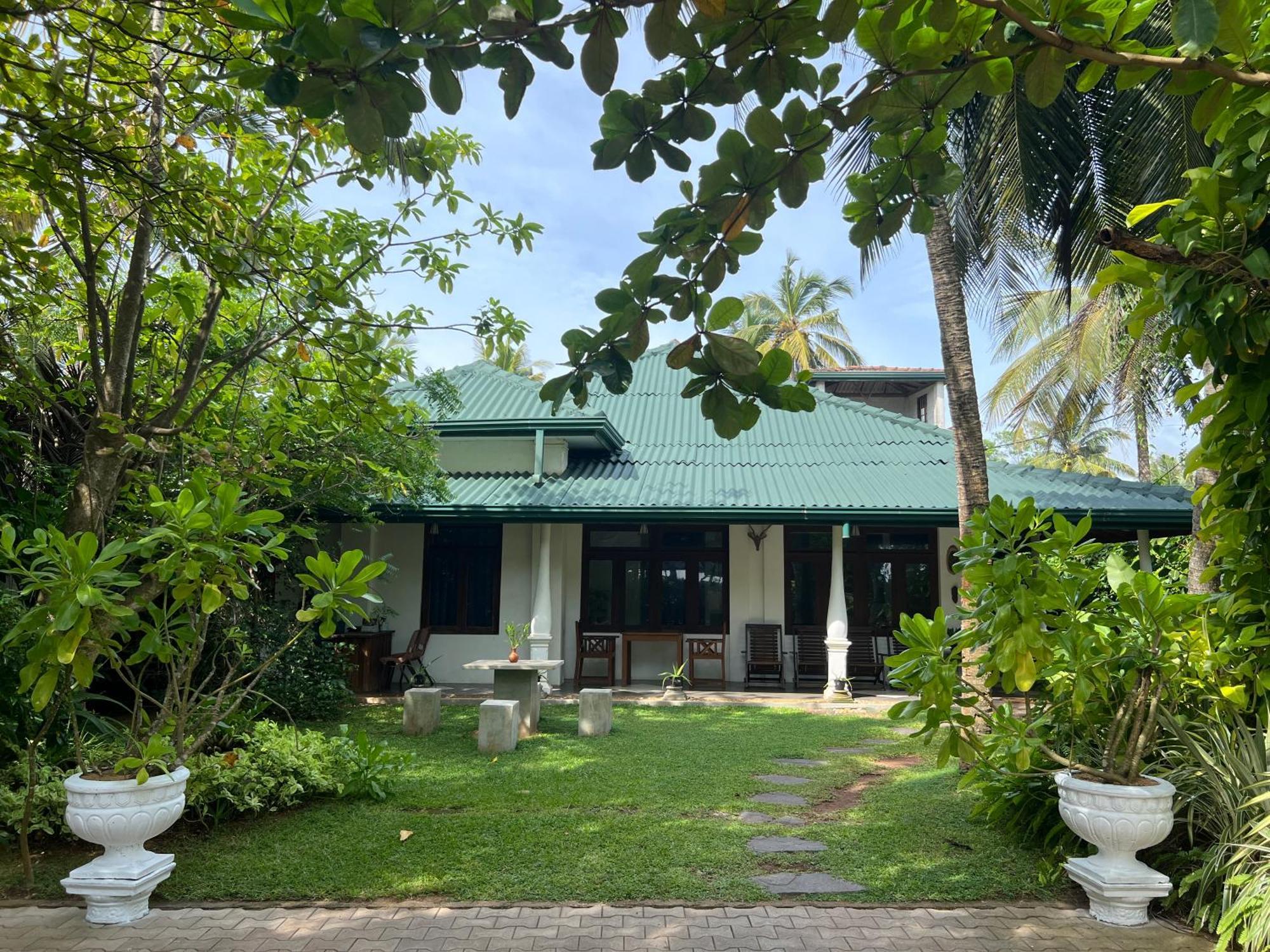 Lohas Beach Resort Villa Kalutara Buitenkant foto