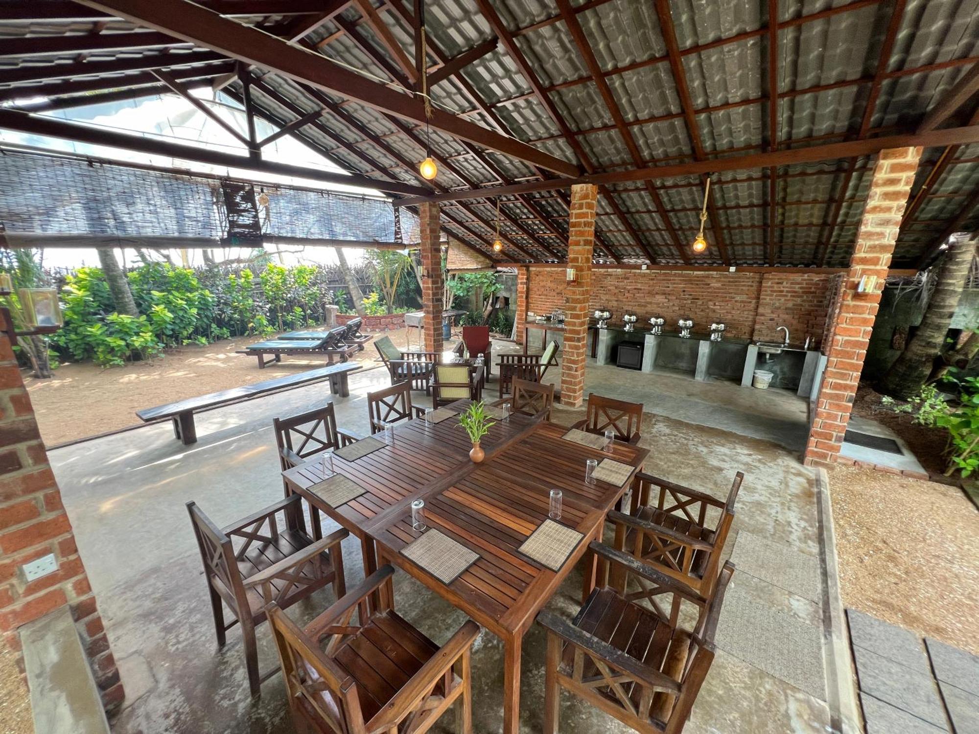 Lohas Beach Resort Villa Kalutara Buitenkant foto